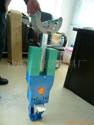 脚助力手提式全自动播种施肥器;各种注塑产品;注塑模具;生物载体;复合挡条;_注塑加工 污水处理设备 _中国 辽宁 沈阳市 苏家屯区十里河镇_沈阳市维娜塑料厂_