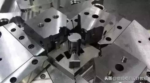 你做过的最大模具有多大 看看世界上最大的注塑模具能有多大